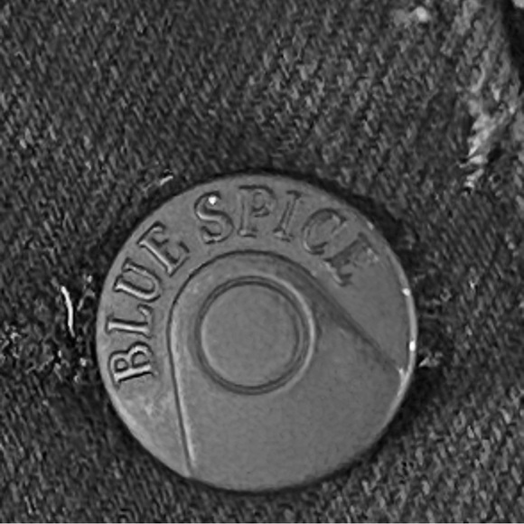 Blue Spice  BLACK Distressed Stretch Denim Bib Overall Cuffed Shorts - Picture 10 of 13